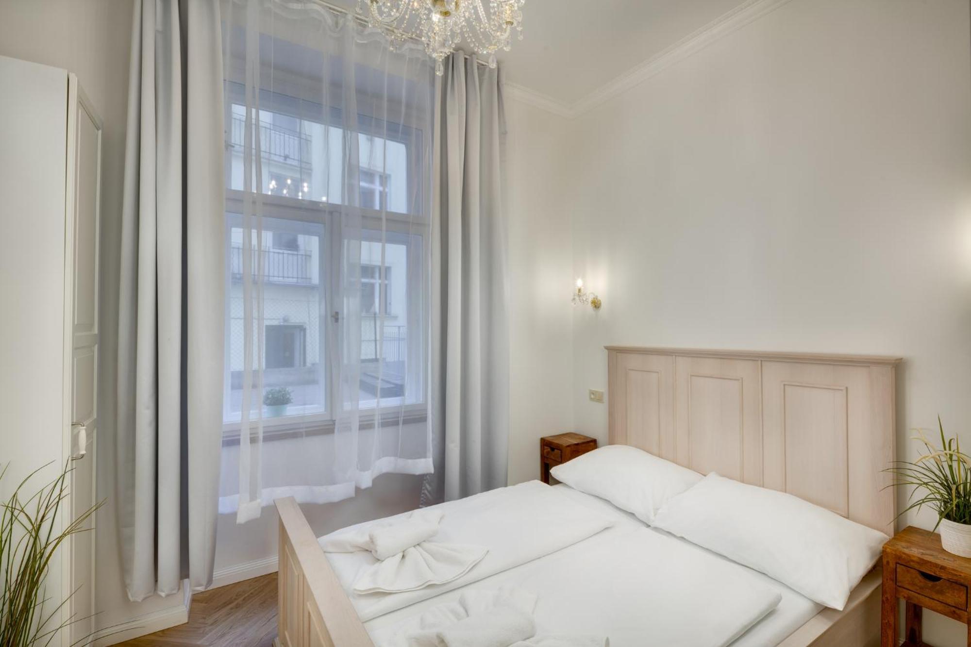 Old Town Square Apartments Πράγα Εξωτερικό φωτογραφία